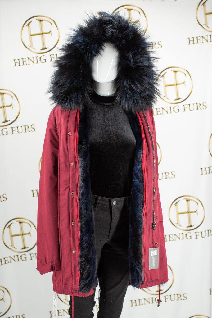 Henig Furs Natural Red Fox Fur Cape with Hood