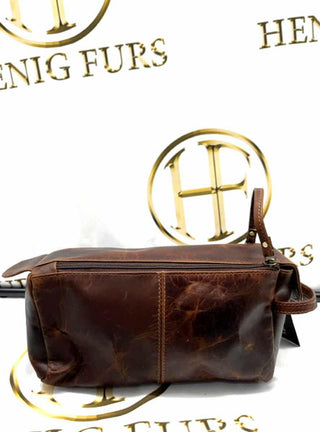 Dark Brown Distressed Leather Dopp Kit