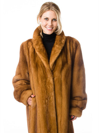 NAFA or SAGA Select Female Mink Fur Coat with Full Swing.